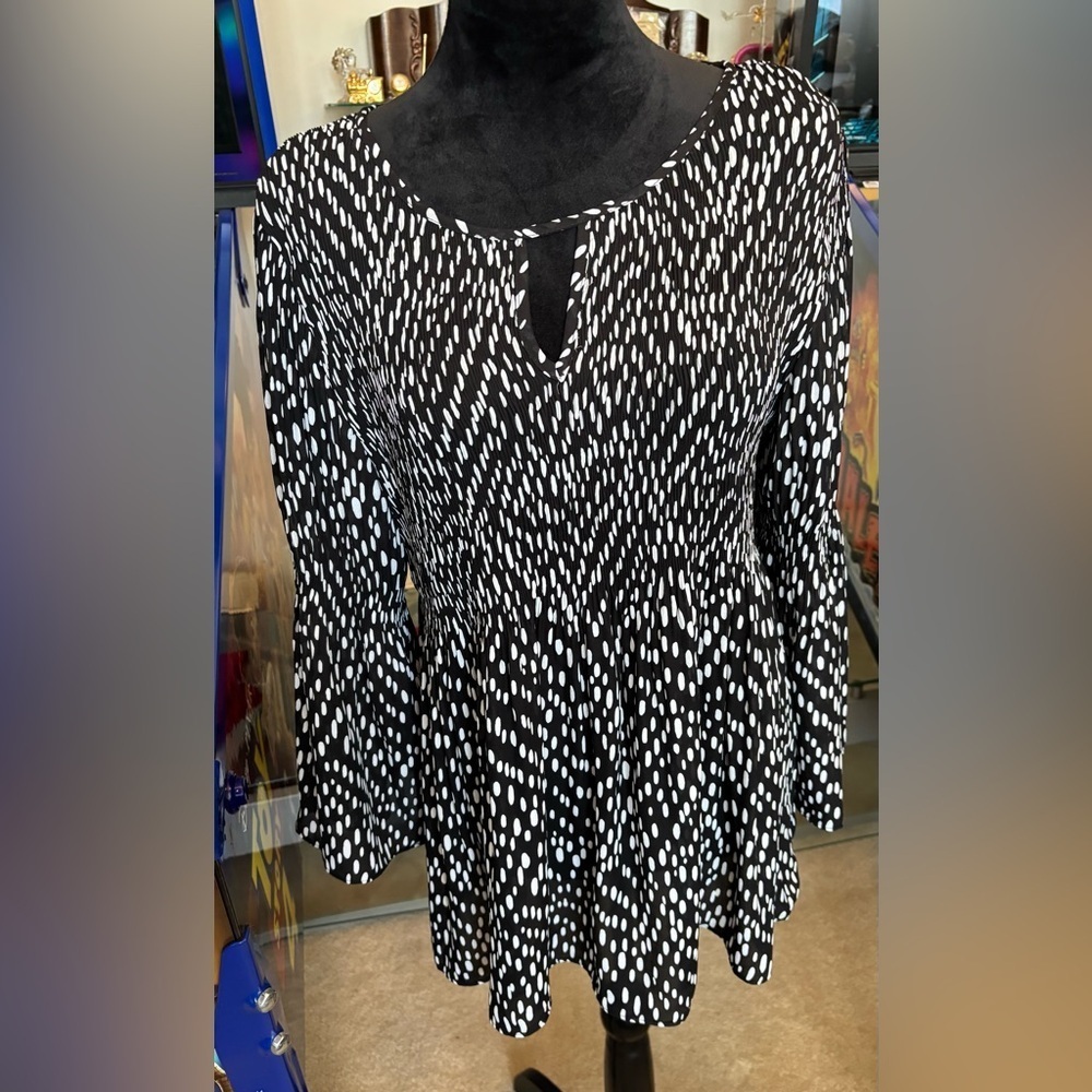 NEW KEREN HART dot onionskin blouse in black/white Size XL